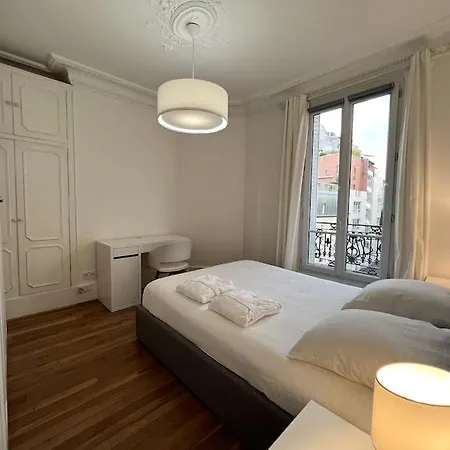 Stylish Rive Gauche Paris